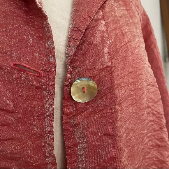 Metallic Textured Button Front Oversize Top - Picture 5 of 5